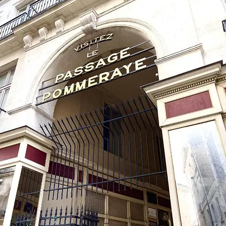 Le Pommeraye : Duplex Hyper Centre Διαμέρισμα *