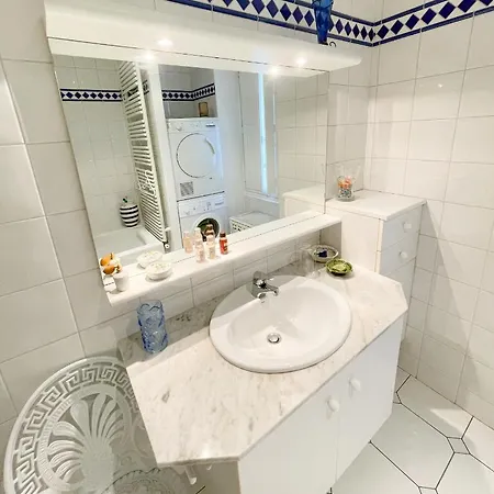 Le Pommeraye : Duplex Hyper Centre *